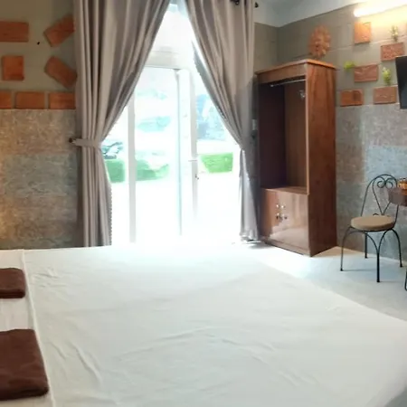 Terra Cotta Homestay Hoi An Exterior photo